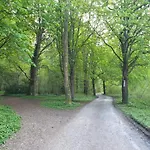 Le Val Des Cerfs - Het Hertendal Bed and Breakfast 4*