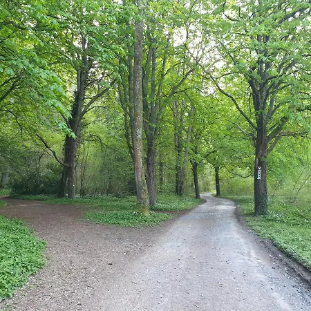 Le Val Des Cerfs - Het Hertendal Bed and Breakfast 4*